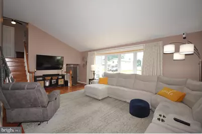 1020 Norvelt Drive, Philadelphia, PA 19115 - Photo 9