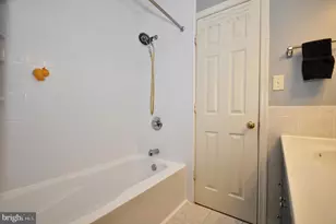 1020 Norvelt Dr, Philadelphia, PA 19115 - Photo 43