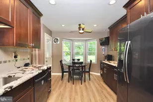 1020 Norvelt Dr, Philadelphia, PA 19115 - Photo 15