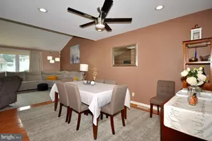 1020 Norvelt Dr, Philadelphia, PA 19115 - Photo 11
