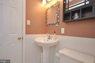 1020 Norvelt Dr, Philadelphia, PA 19115 - Photo 35