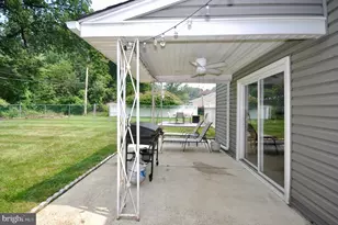 1020 Norvelt Dr, Philadelphia, PA 19115 - Photo 57