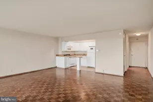 2401 Pennsylvania Ave, Philadelphia, PA 19130 - Photo 5