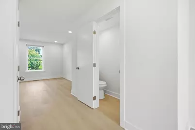 223 Parkdale Road, Philadelphia, PA 19154 - Photo 5