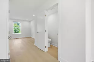 223 Parkdale Rd, Philadelphia, PA 19154 - Photo 5