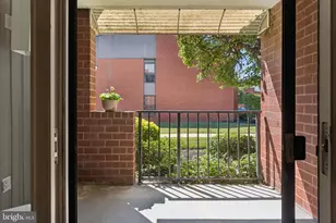 2015 Welsh Rd, Philadelphia, PA 19115 - Photo 11