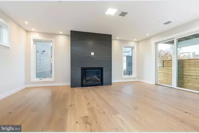 252 Gates Street, Philadelphia, PA 19128 - Photo 9