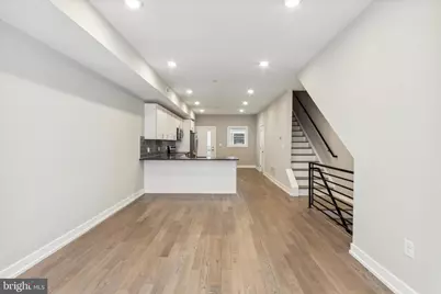 1407 N 8th Street #B2, Philadelphia, PA 19122 - Photo 5