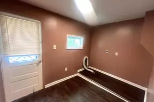 1109 W Silver St, Philadelphia, PA 19133 - Photo 15