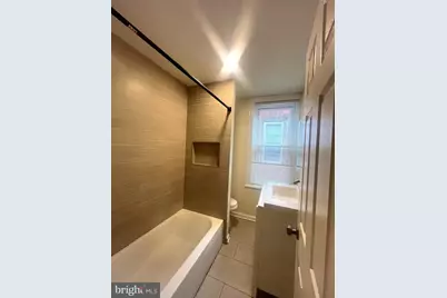 1109 W Silver Street, Philadelphia, PA 19133 - Photo 23