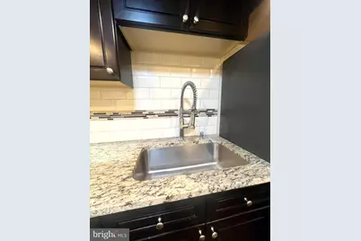 1109 W Silver Street, Philadelphia, PA 19133 - Photo 11