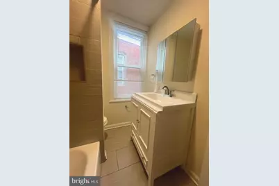 1109 W Silver Street, Philadelphia, PA 19133 - Photo 21
