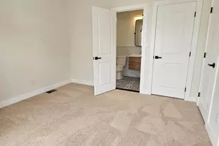 4440 N Chadwick St, Philadelphia, PA 19140 - Photo 17