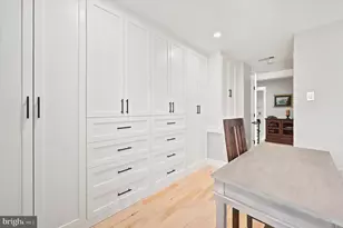 430 Brown St, Philadelphia, PA 19123 - Photo 17