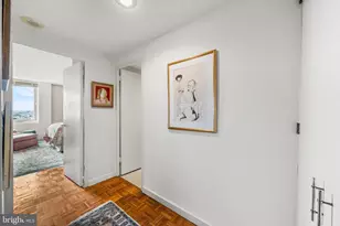 604 S Washington Square, Philadelphia, PA 19106 - Photo 25