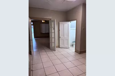 6829 Woodland Avenue, Philadelphia, PA 19142 - Photo 3