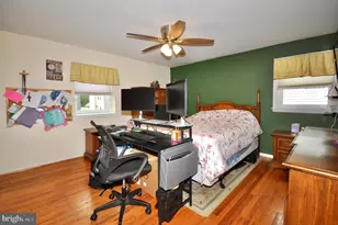 2819 Shelly Rd, Philadelphia, PA 19152 - Photo 19