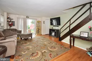 2819 Shelly Rd, Philadelphia, PA 19152 - Photo 9