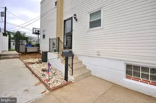2819 Shelly Rd, Philadelphia, PA 19152 - Photo 5