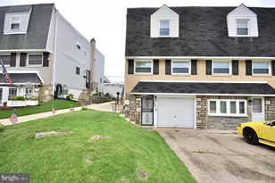 2819 Shelly Rd, Philadelphia, PA 19152 - Photo 1