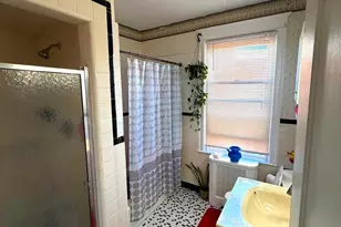 1834 Lansing St, Philadelphia, PA 19111 - Photo 15