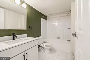 1500 Locust St, Philadelphia, PA 19102 - Photo 15