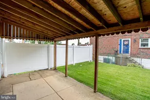 702 Bergen St, Philadelphia, PA 19111 - Photo 11