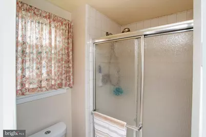 702 Bergen Street, Philadelphia, PA 19111 - Photo 37