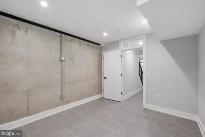 1534 S Lambert Street, Philadelphia, PA 19146 - Photo 37