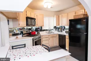83 Bonnie Gellman Ct, Philadelphia, PA 19114 - Photo 17