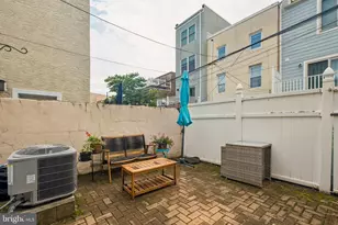 1824 Montrose St, Philadelphia, PA 19146 - Photo 15