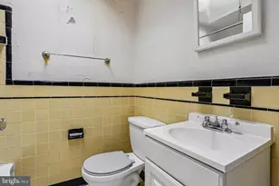 7339 Malvern Ave, Philadelphia, PA 19151 - Photo 17