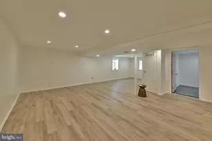 7708 Lister St, Philadelphia, PA 19152 - Photo 27