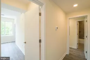 1300 S 24th St, Philadelphia, PA 19146 - Photo 9