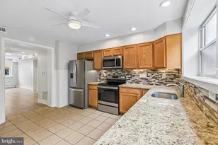1907 S Camac St, Philadelphia, PA 19148 - Photo 13