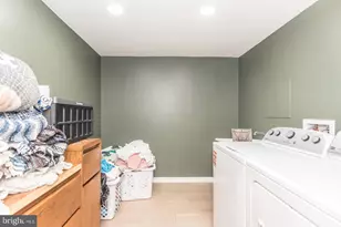 6340 Gillespie, Philadelphia, PA 19135 - Photo 57