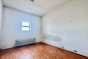 913 Dudley St, Philadelphia, PA 19148 - Photo 9