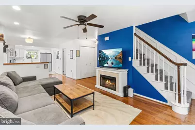 908 Greenwich Street, Philadelphia, PA 19147 - Photo 3
