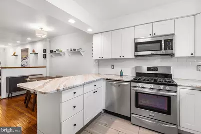 908 Greenwich Street, Philadelphia, PA 19147 - Photo 5