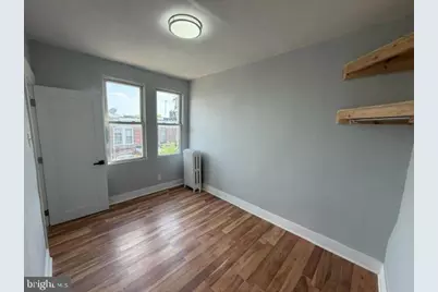 182 W Raymond Street, Philadelphia, PA 19140 - Photo 9