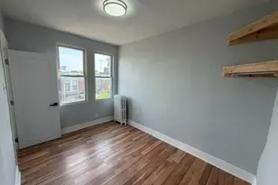 182 W Raymond St, Philadelphia, PA 19140 - Photo 9