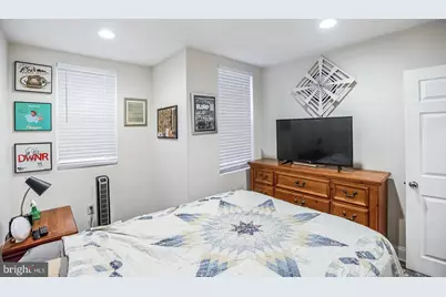 1814 E Albert Street, Philadelphia, PA 19125 - Photo 15