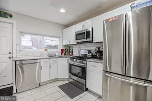 1814 E Albert St, Philadelphia, PA 19125 - Photo 11
