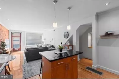 229 Race Street, Philadelphia, PA 19106 - Photo 1
