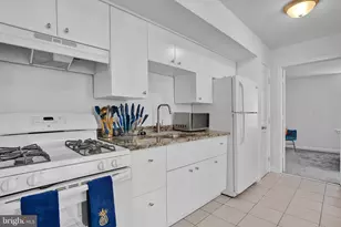 468 E Walnut Ln, Philadelphia, PA 19144 - Photo 35