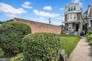 468 E Walnut Ln, Philadelphia, PA 19144 - Photo 3