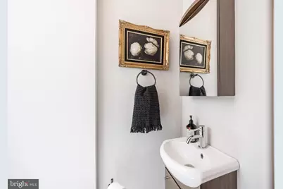 1011 S 24th Street, Philadelphia, PA 19146 - Photo 11