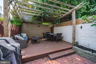 1011 S 24th St, Philadelphia, PA 19146 - Photo 17