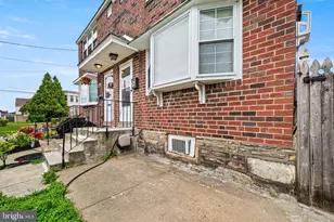 636 Arthur St, Philadelphia, PA 19111 - Photo 5