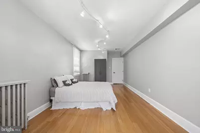1831 S 10th Street, Philadelphia, PA 19148 - Photo 19